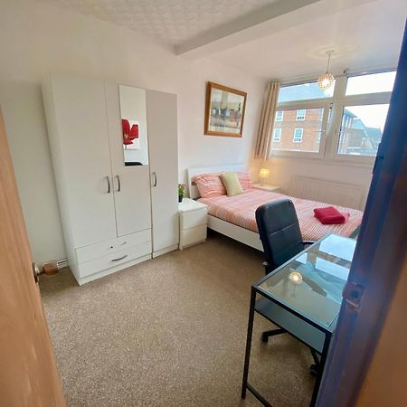 Ferienwohnung Kingward London Exterior foto